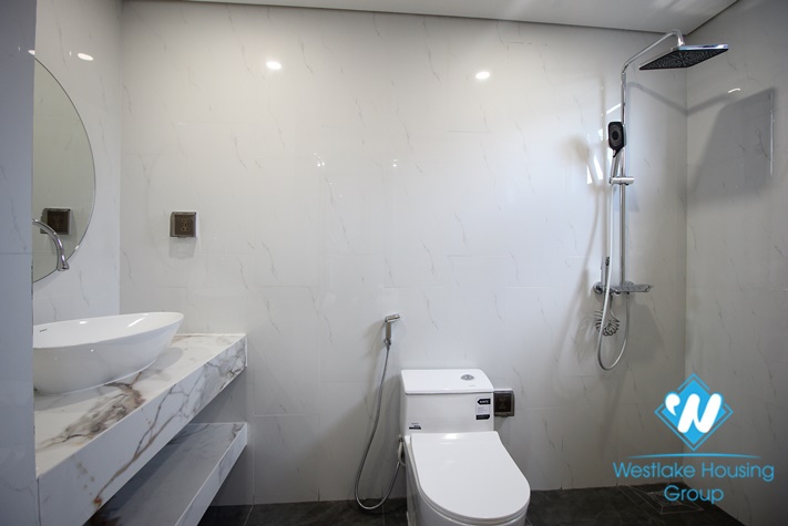 A beautiful 2 bedroom apartment for rent in Au Co st, Tay Ho district.